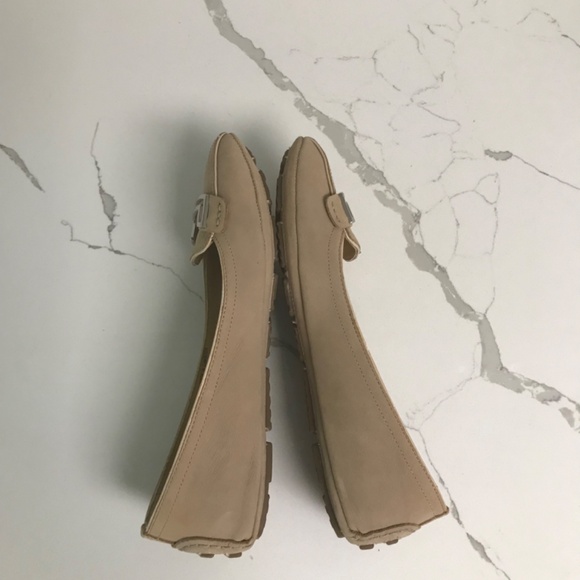 Women’s Geox Driving Loafer Euro 36 Beige /Tan - Picture 7 of 8